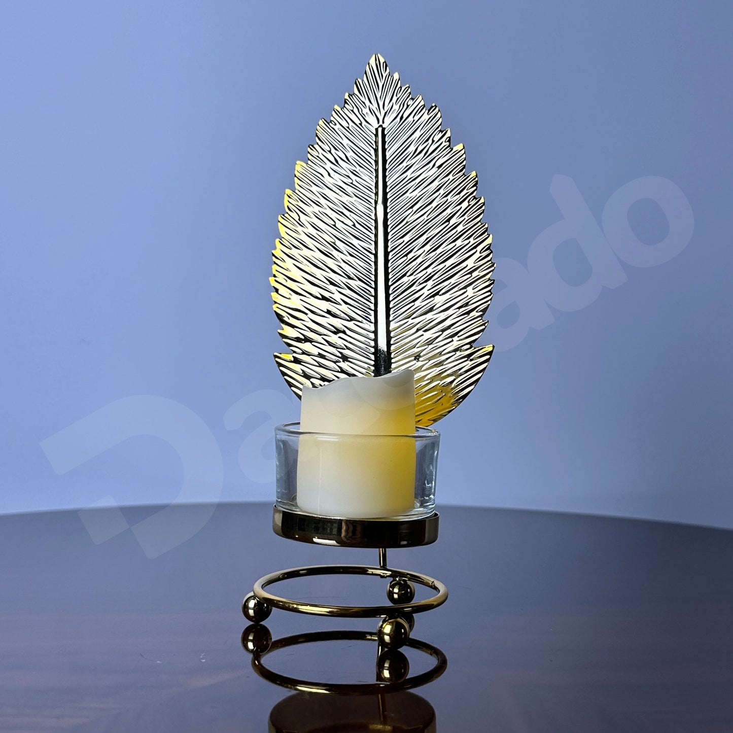 Golden Plain Leaf Candle Holder With Candle